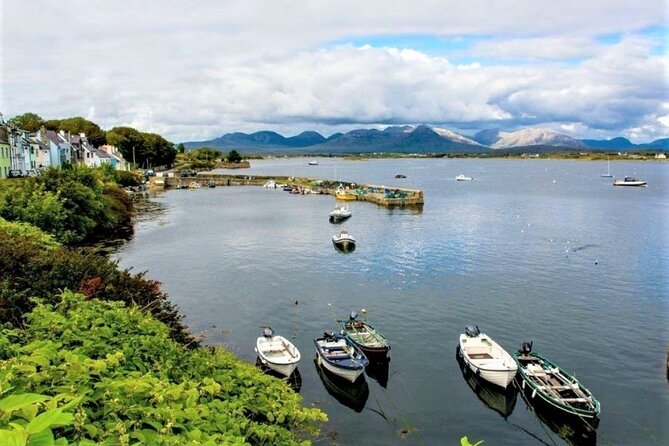 2.5 Hour Guided Sea Kayaking in Roundstone Bay - What Makes Ciara’s Guiding Special