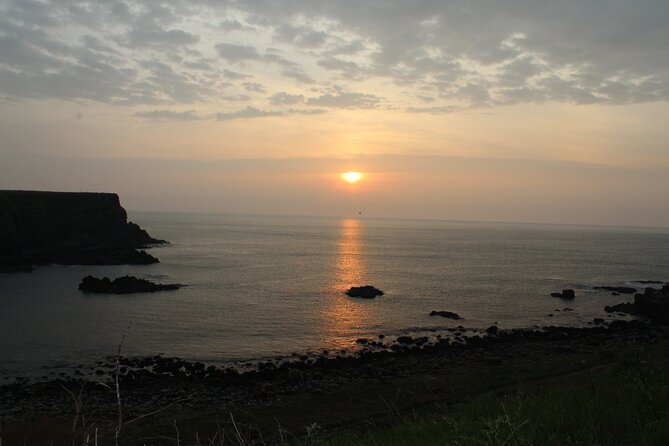 2-Day Northern Ireland Giants Causeway Private Luxury Car Tour - Overnight Belfast keeps the evening simple