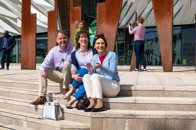 2-Day Northern Ireland Tour from Dublin Including Belfast and Giants Causeway - The Black Taxi Tour and Belfast’s difficult past