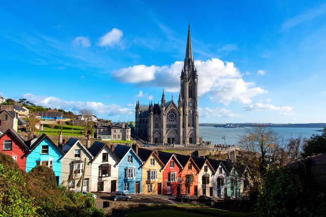 3-Day Blarney Castle, Ring of Kerry, & Cliffs of Moher Rail tour - Killarney: two nights, two very different possibilities
