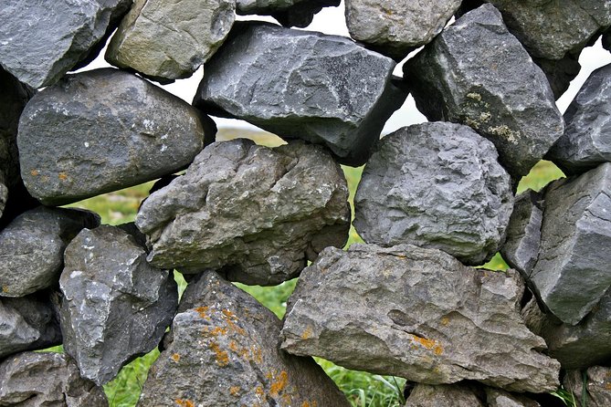 3-Day Cliffs of Moher, Connemara and Aran Islands Rail Tour from Dublin - Day Two: Inis Mor and the Atlantic crossing