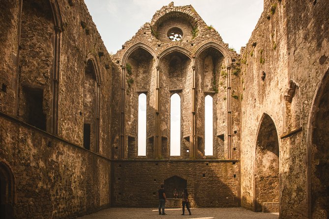 3-Day Dingle, Killarney and the Wild Atlantic Way Small-Group Tour from Dublin - One hour in Killarney, then the Rock of Cashel
