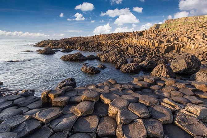 5-Day Northern Ireland and Atlantic Coast Small-Group Tour from Dublin - Donegal Castle and Gaelic country