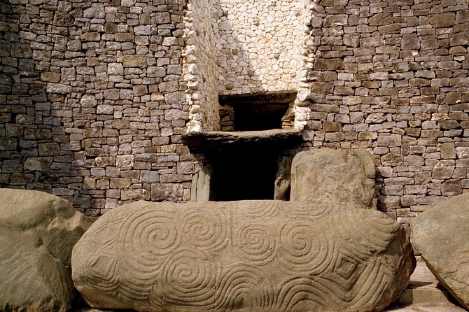 6 hour Half-Day Award Winning Private Tour of the Boyne Valley - Mellifont Abbey: a later chapter in the valley