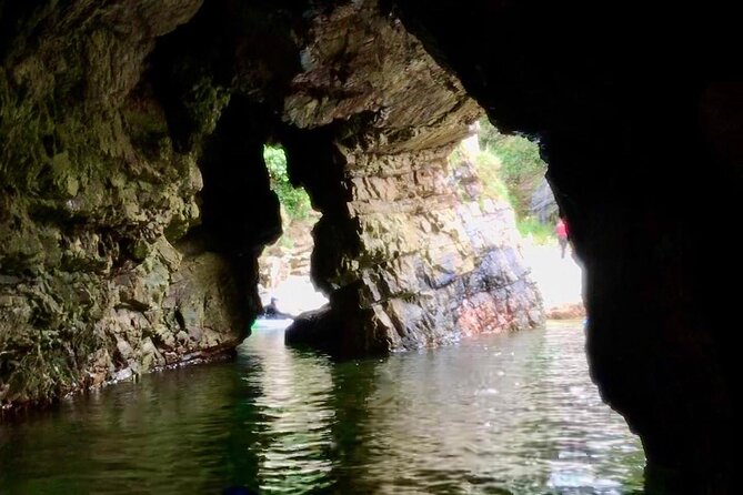 7 Arches Kayak Tour - A guide can make or break a cave tour
