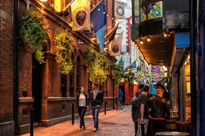 90 Minute Dublin Walking tour and Sightseeing tips - From Aston Quay to O’Connell Street