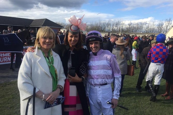 A Day At The Races & the Horse Lovers Tour - Key points at a glance