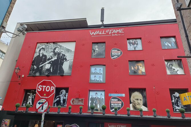 A Self-Guided Audio Tour of Dublin's Temple Bar - Temple Bar’s pubs, music, and U2 connections