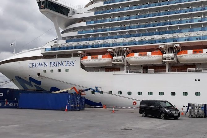 Adare Manor to Dublin Airport Premium Car Service - Why a private vehicle may be worth the high price