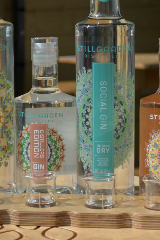 Afternoon Tea & Gin Masterclass - The 120 botanicals that shape the lesson