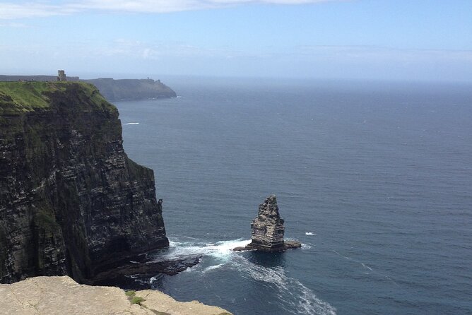 Airport collection and drop off transfers transport service. - The guiding touch and the Irish welcome