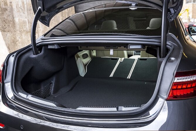 Arrival Private Transfer by Business Car from Dublin airport DUB to Dublin - Late-Night Arrivals Need Extra Care