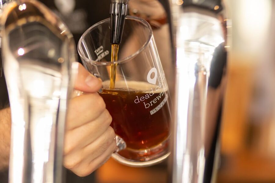 Athlone: Dead Centre Brewing Tour and Craft Beer Tasting - Arriving at Dead Centre Brewing in Athlone