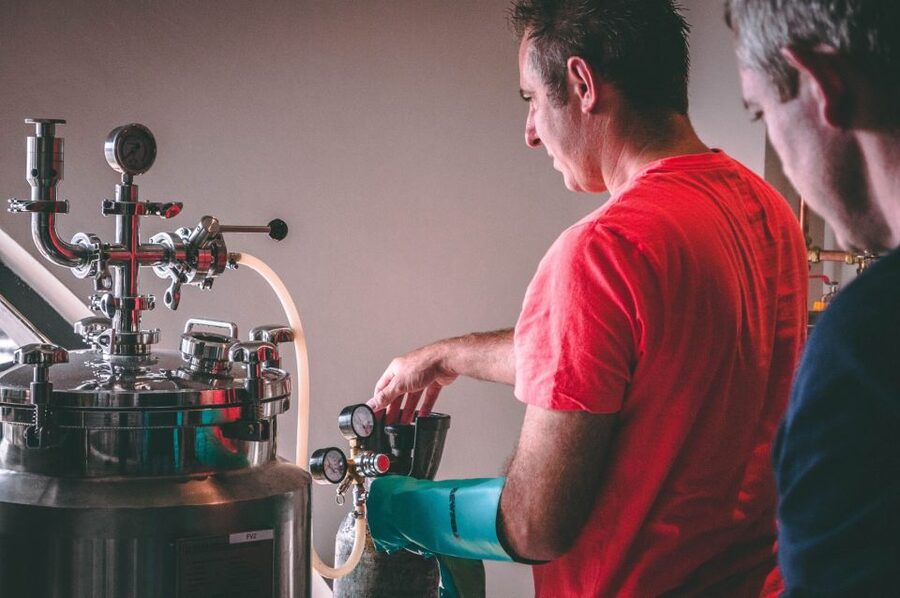 Athlone: Dead Centre Brewing Tour and Craft Beer Tasting - What the brewery tour actually covers