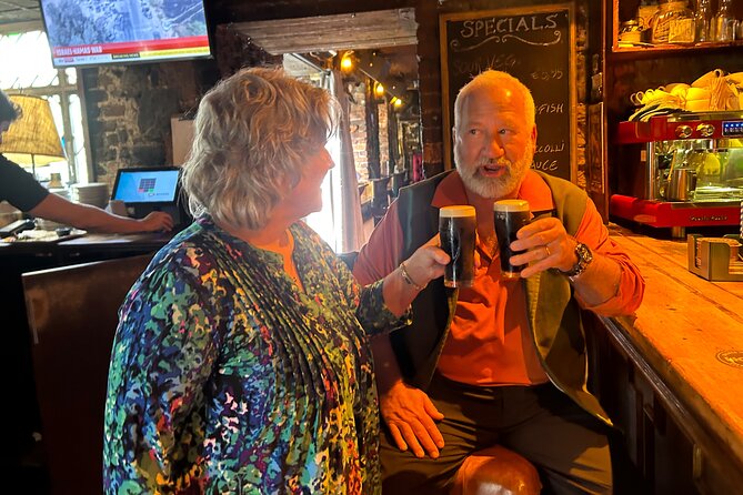 Best Dublin City & Bay Authentic Fun Tour with a True Dubliner - Lunch and a pint at John Kavanagh’s Gravediggers