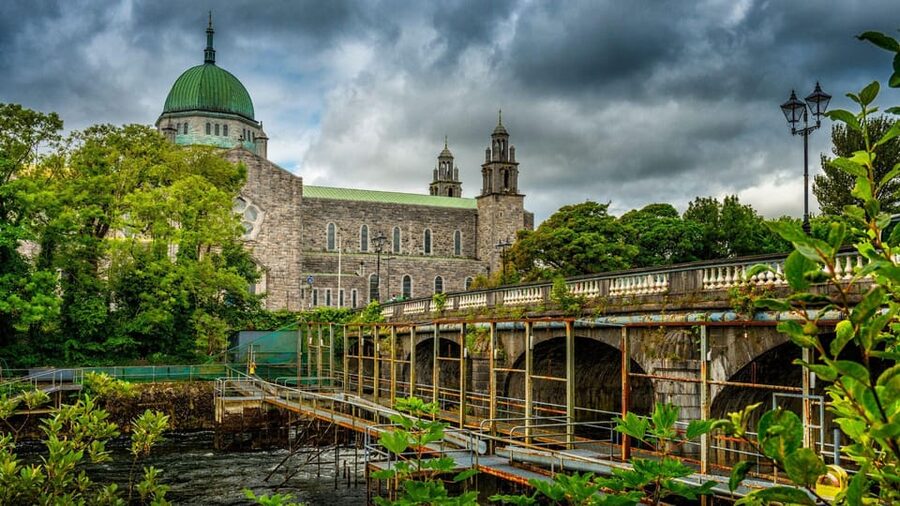 Best of Galway: Private Walking Tour with a Local - What a private, flexible itinerary really means
