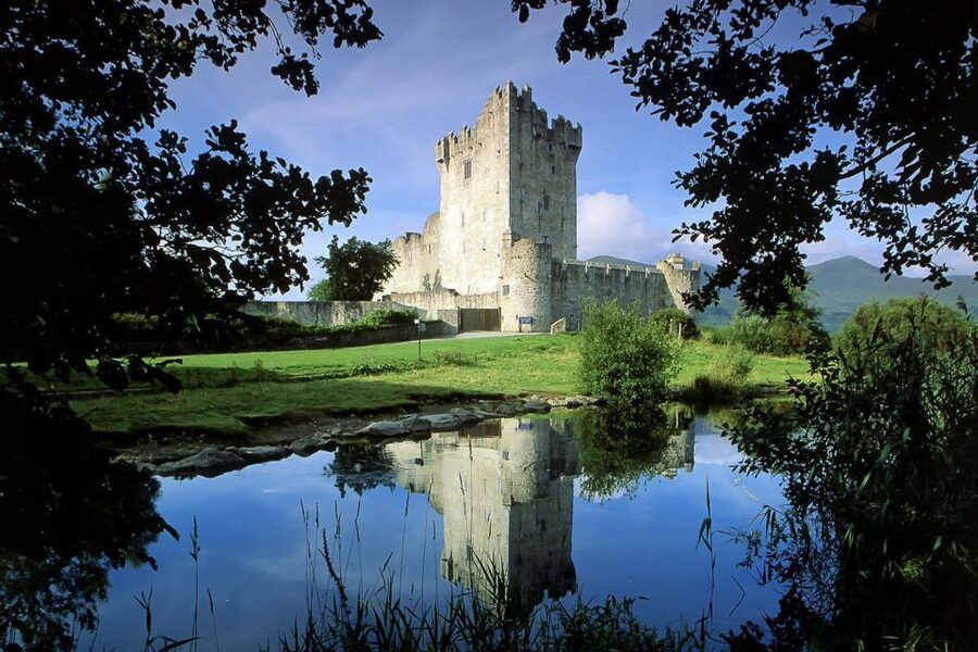 Best of Ireland 6-Day Backpackers Economy Tour - What the $1,058 price really buys you
