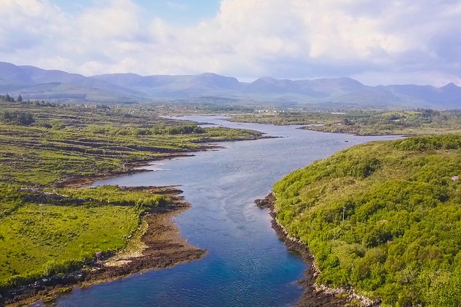 Best Ring of Kerry Tour ex Killarney inc Killarney National Park - Sneem: color, coffee, and a short pause