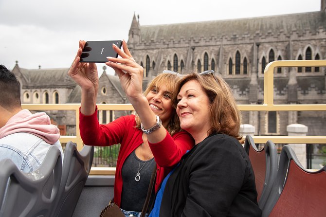 Big Bus Dublin Hop-on, Hop-off Sightseeing Tour with Live Guide - Guinness Storehouse and the western route
