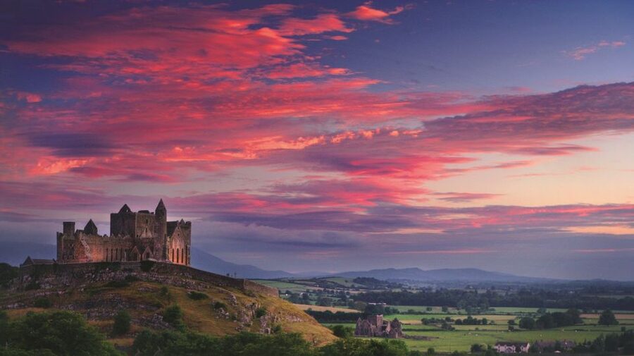 Blarney Castle Full-Day Tour from Dublin - The Rock of Cashel and Ireland’s medieval skyline