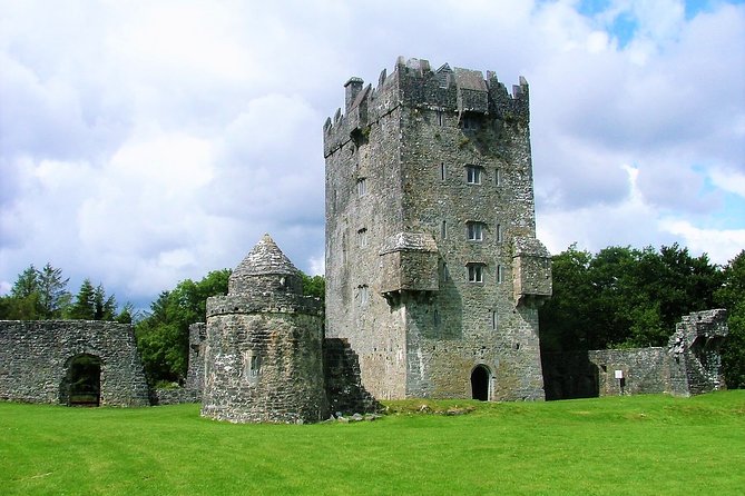 Castles of Connemara tour departing Galway city. Guided. Full day - Leaving Galway for Aughnanure Castle