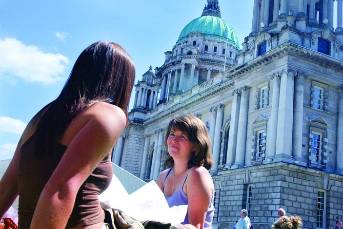 Chauffeur Giants Causeway & Belfast Private Day Tour From Dublin - Belfast gives you one hour to change pace