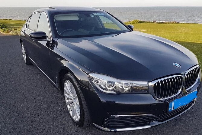 Chauffeur Luxury Driver Private Transfer - A private Dublin transfer instead of a fixed tour