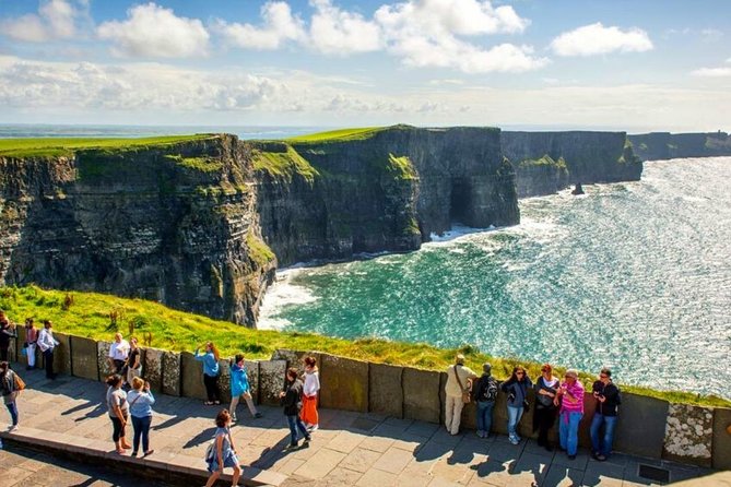 Cliffs of Moher, Aran Island & Burren tour from Galway. Guided. - Should you book it?