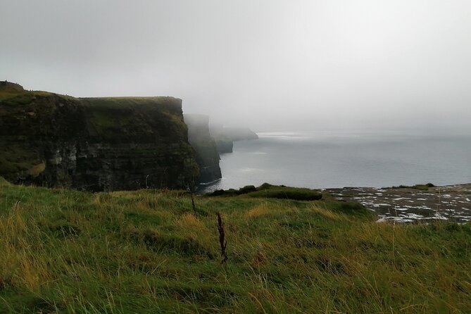 Cliffs of Moher & Bunratty Castle Day Tour - The Aran Islands question needs clearing up