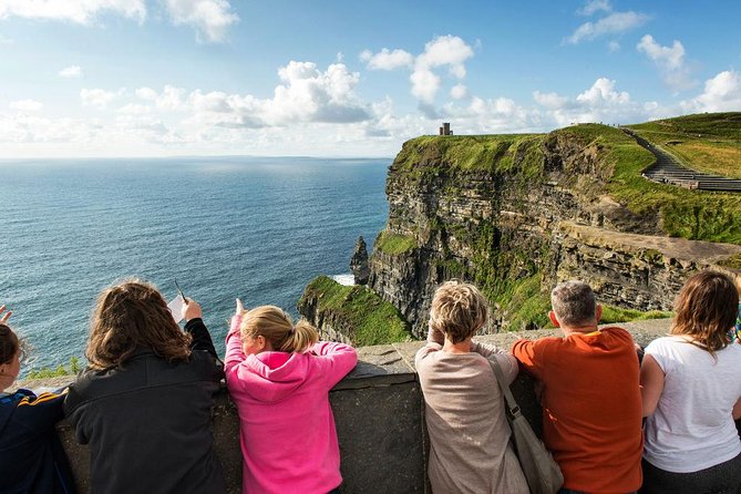 Cliffs of Moher Day Tour from Dublin: Including The Wild Atlantic Way - Guides, comfort, and the group experience