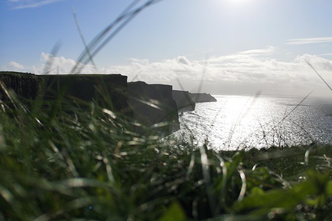 Cliffs of Moher & Galway Bay private tour or Galway city day trip - Doolin lunch and Irish pub culture
