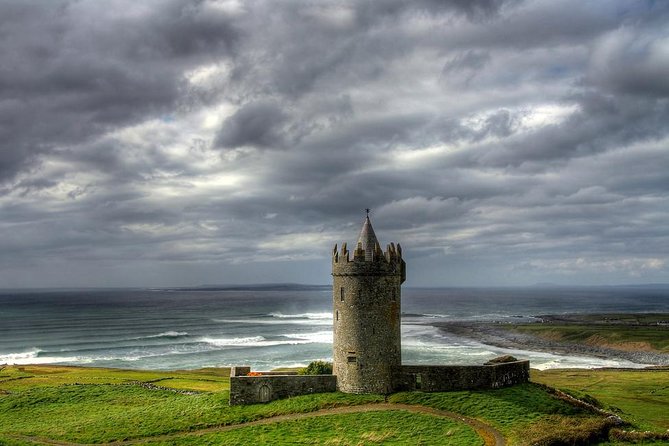 Cliffs of Moher including Cliffs of Moher Boat Experience Luxury Car Tour - A long day that makes the west reachable