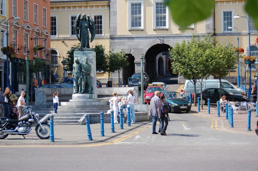 Cobh: 3-Hour Cultural Tour Plus - Spending time at the Queenstown Story Heritage Center