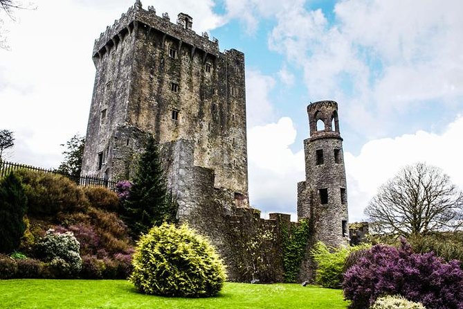 Cobh cruise excursion, Blarney, Cork & Kinsale. Car or Minibus. - A private shore day from Cobh