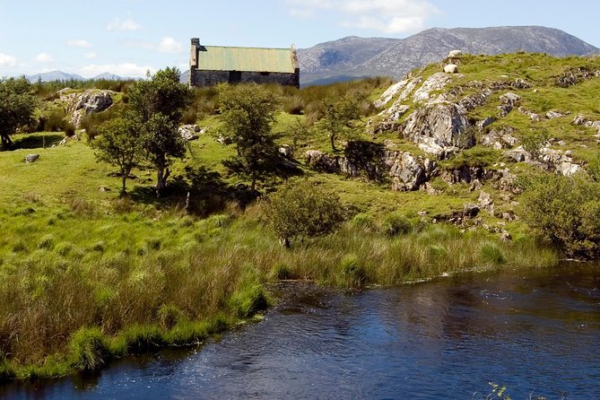 Connemara & Connemara National Park day tour from Galway. Guided. - The return through Lough Inagh