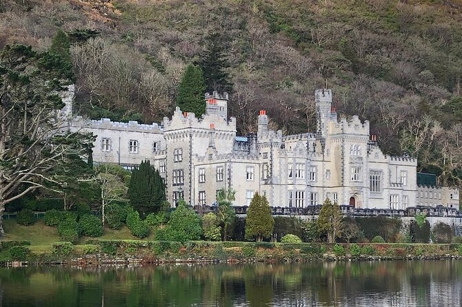 Connemara, Kylemore Abbey and Wild Atlantic Way tour from Galway - Sky Road and Galway Bay panoramas