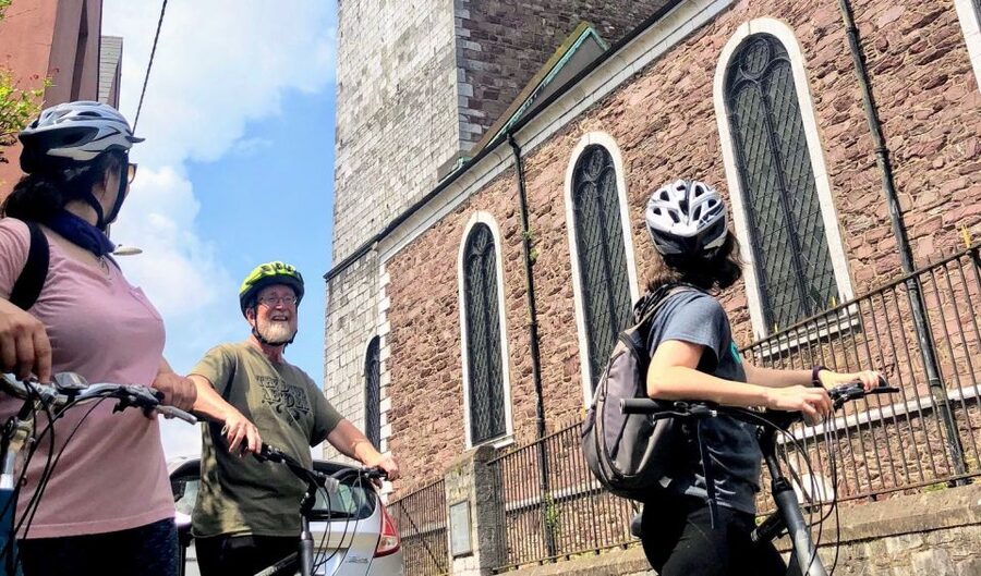 Cork: Cork City Cycle Tour - Regular Bike - Seeing Cork as a City of Bridges and Spires