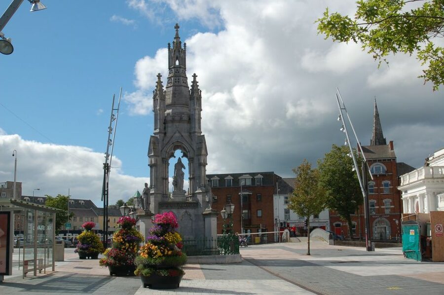 Cork: Guided Historical Walking Tour - Nano Nagle and a bridge with a social purpose