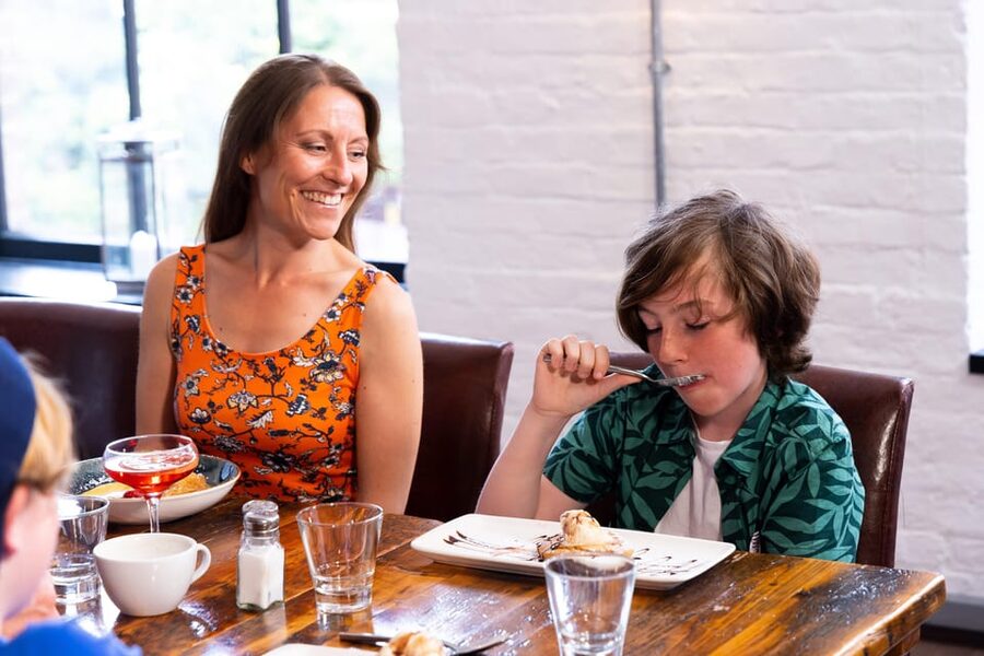 Cork: Hysterical Histories, Comedic Dinner Theater Show - Who will get the most from this Cork dinner show?