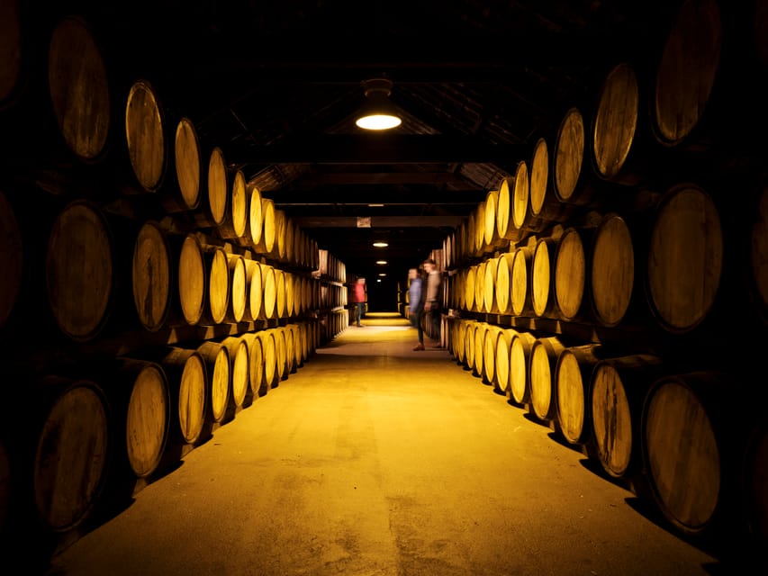 Cork: Midleton Distillery Behind the Scenes Tour & Tasting - Whiskey tasting that unfolds with the visit