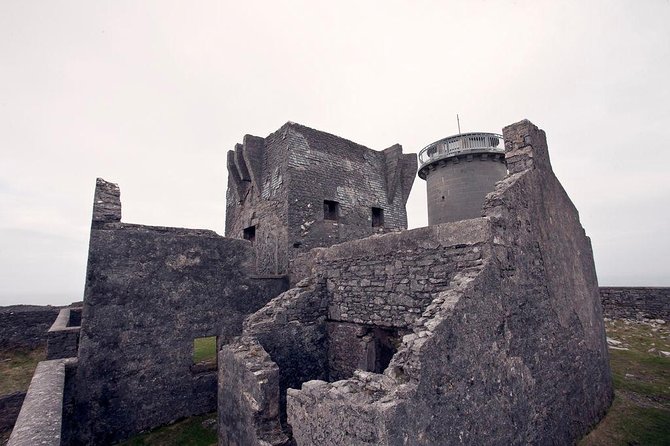 Cycling Inishmore Island. Aran Islands. Self-guided. Full day. - Choosing between a standard bike and an electric bike