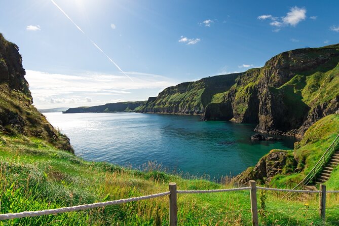 Day trip to Cliffs of Moher & Bunratty Castle and Ennis - At the Cliffs of Moher, 90 minutes goes quickly