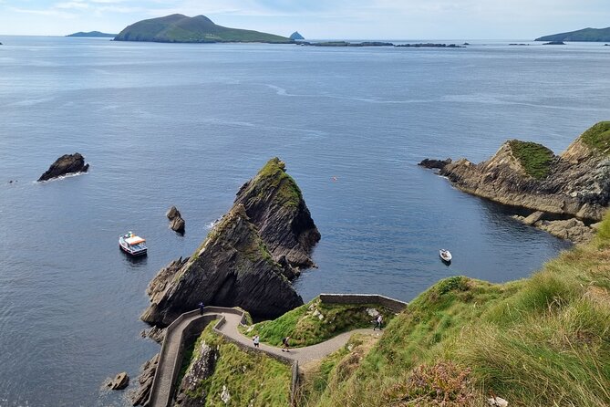 Dingle: Hour Slea Head Drive Tour 4hr - Personal Chauffeur Guide - Ventry Beach and the first coastal pause