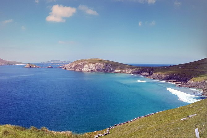 Dingle Peninsula and Slea Head Drive Group Tour - Meeting in Dingle and settling into the vehicle