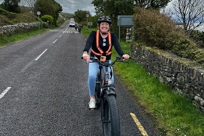 Dingle Peninsula by eBike: Must-Do Half-Day Activity! - Coumeenole Beach and Dun Chaoin Pier