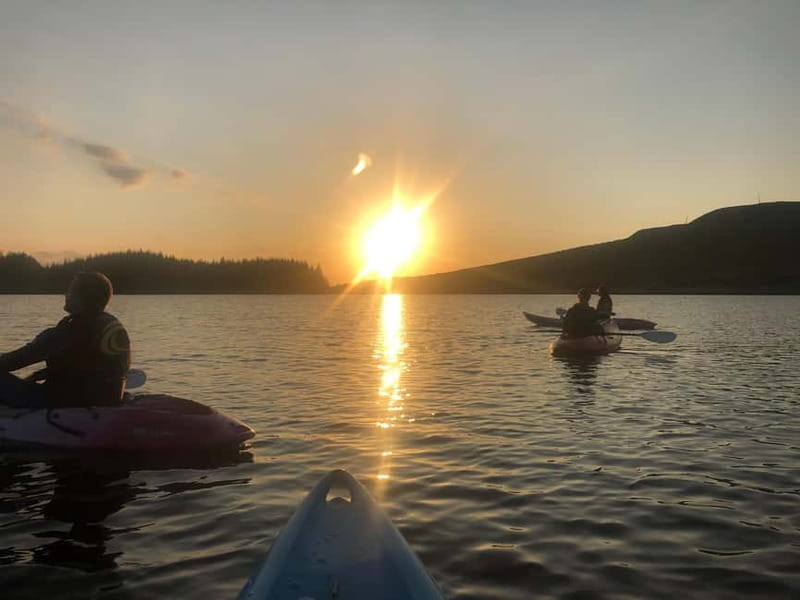 Donegal: Sunset Kayak Trip on Dunlewey Lake - Why Dunlewey Lake works so well at sunset