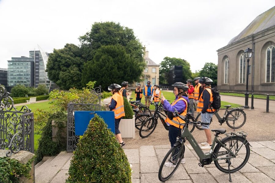 Dublin: Bike & E-Bike Tour with a Local Guide - St. Patrick’s Tower and The Digital Hub