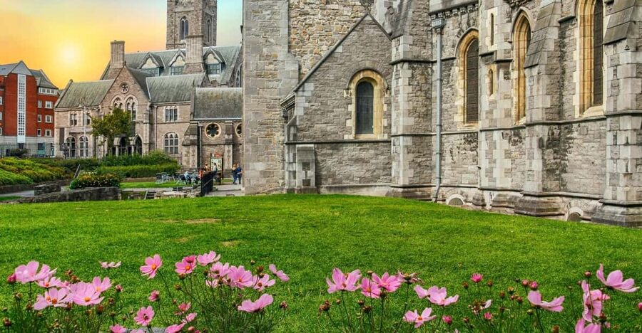 Dublin: Book of Kells, Dublin Castle and Christ Church Tour - Why this three-hour Dublin walk works