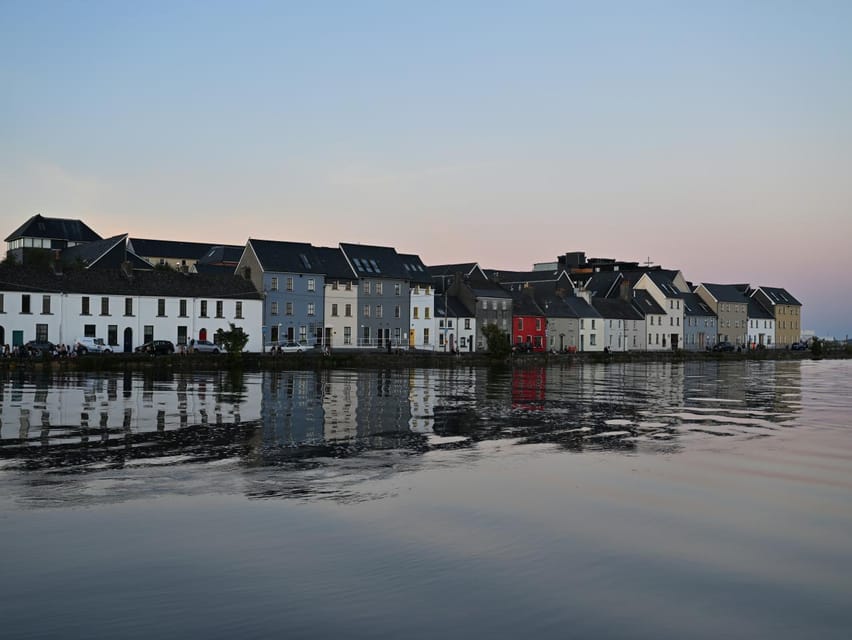 Dublin: Cliffs of Moher, Doolin, Burren, and Galway Day Trip - Doolin for a quick pub lunch