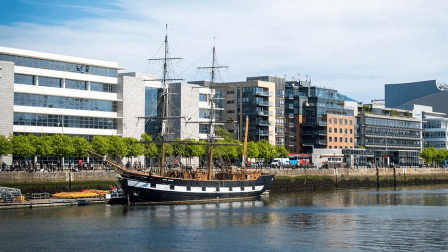 Dublin: EPIC Museum and Jeanie Johnston Entry Ticket - Moving from famine history to global Irish identity
